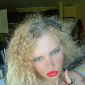 Fanny  11