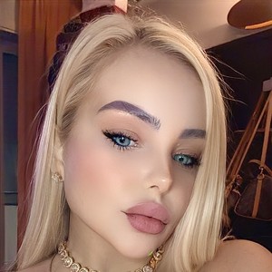 Carolina 9