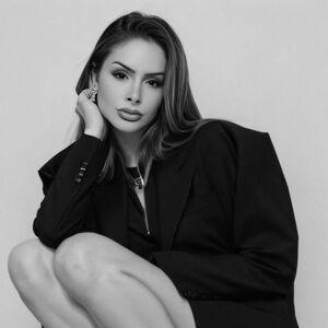 CLARA 7