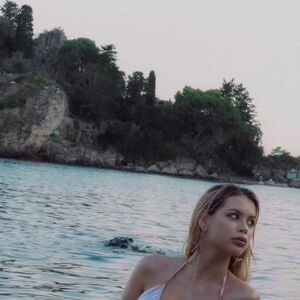 ALICE SAMPAIO 60