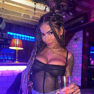 Linda BLACK 29