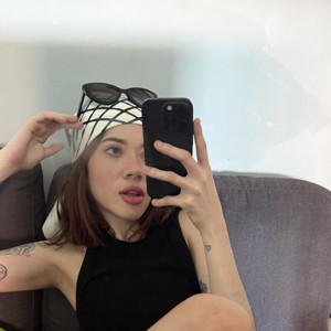 Jaqueline 12