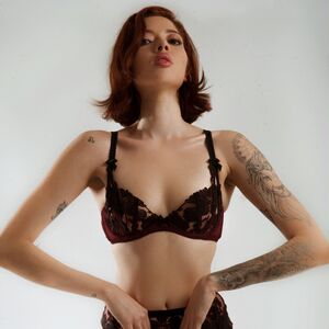 Jaqueline 11