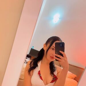 Mikaela 11