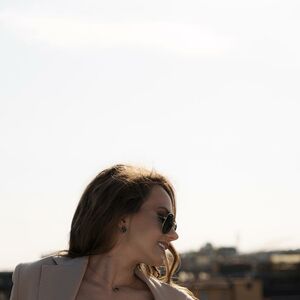 ILONA  8