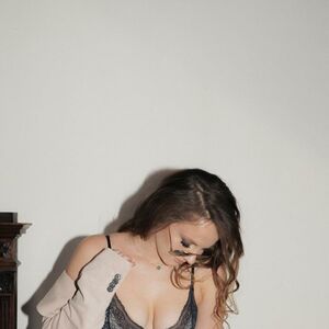 ILONA  7