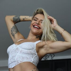 Helena  34