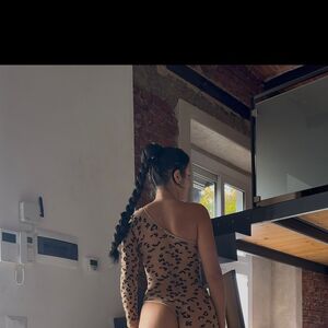 Lola 8