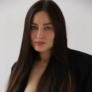 Nina  6