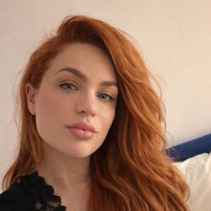 Coraline Tzxschenko 6