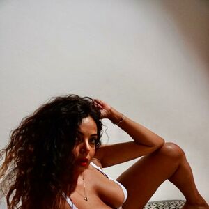 Jennifer 9