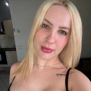 Alicia  4