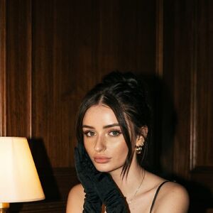 Nadya 4