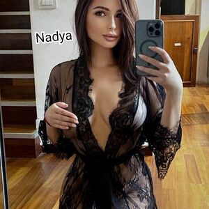 Nadya 8