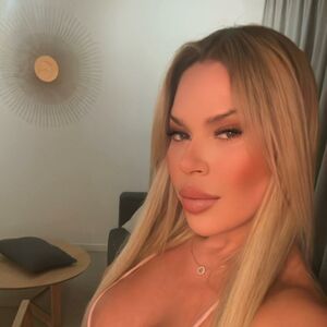 Sabrina 9