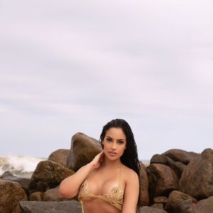 Bela Campos  6