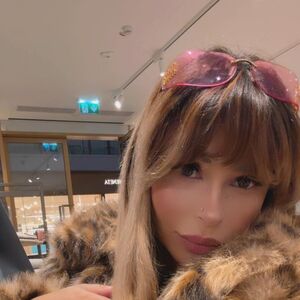 Mirella 11